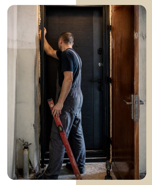 Установка железной двери в Череповце по цене от 5622 р. | ДвериЛегко-Чрп